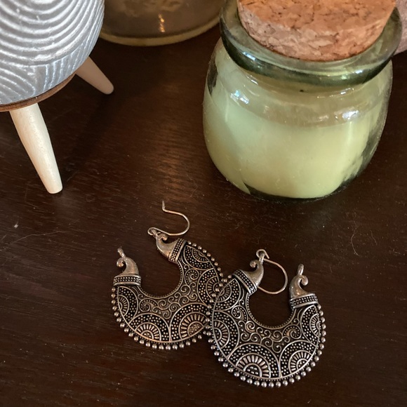 Boho hoop earrings - Picture 2 of 3